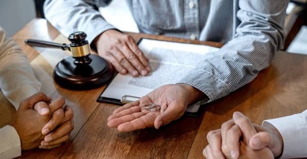 Uncontested Divorce Lawyer